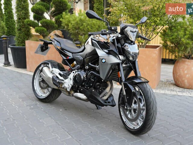 Черный БМВ F 900R, объемом двигателя 0.9 л и пробегом 16 тыс. км за 13999 $, фото 1 на Automoto.ua