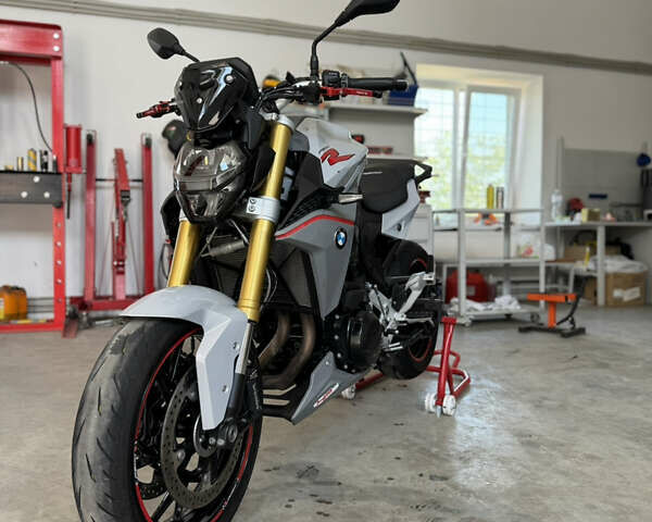 БМВ F 900R, объемом двигателя 0.9 л и пробегом 12 тыс. км за 4300 $, фото 1 на Automoto.ua