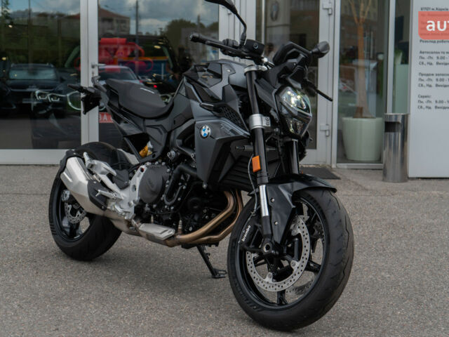 купити нове авто БМВ F 900R 2025 року від офіційного дилера Бавария Моторс БМВ фото