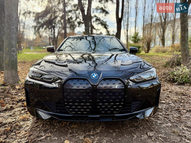 Черный БМВ i4, объемом двигателя 0 л и пробегом 4 тыс. км за 38000 $, фото 1 на Automoto.ua