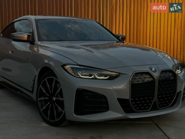 Серый БМВ i4, объемом двигателя 0 л и пробегом 47 тыс. км за 40900 $, фото 1 на Automoto.ua