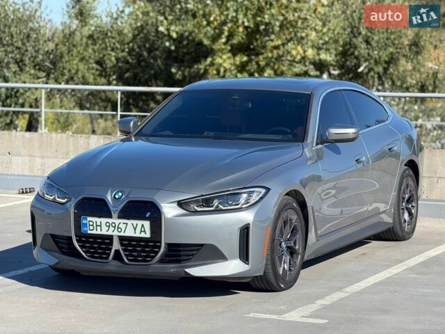 Сірий БМВ i4, об'ємом двигуна 0 л та пробігом 87 тис. км за 33900 $, фото 1 на Automoto.ua