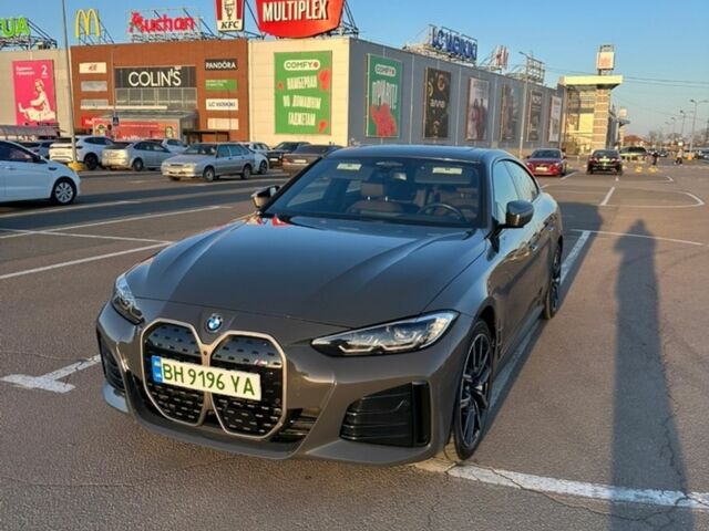 Сірий БМВ i4, об'ємом двигуна 0 л та пробігом 33 тис. км за 53000 $, фото 1 на Automoto.ua
