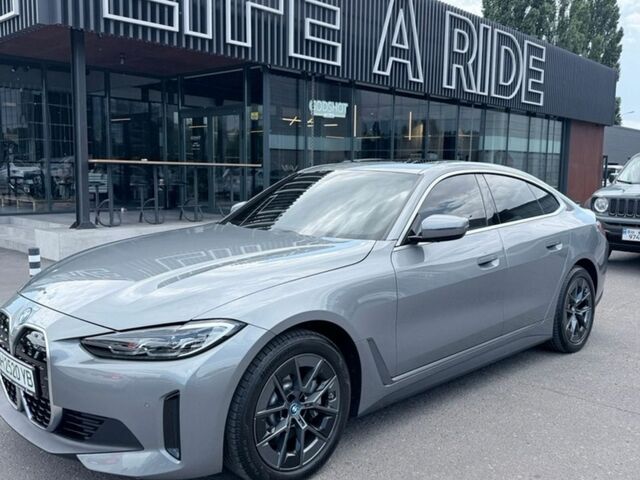 Серый БМВ i4, объемом двигателя 0 л и пробегом 9 тыс. км за 42000 $, фото 1 на Automoto.ua