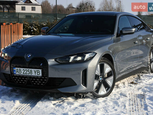 Серый БМВ i4, объемом двигателя 0 л и пробегом 6 тыс. км за 38600 $, фото 1 на Automoto.ua