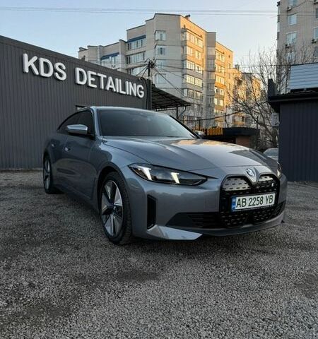 Сірий БМВ i4, об'ємом двигуна 0 л та пробігом 7 тис. км за 36700 $, фото 1 на Automoto.ua
