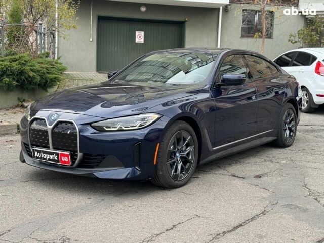 Синій БМВ i4, об'ємом двигуна 0 л та пробігом 16 тис. км за 32990 $, фото 1 на Automoto.ua