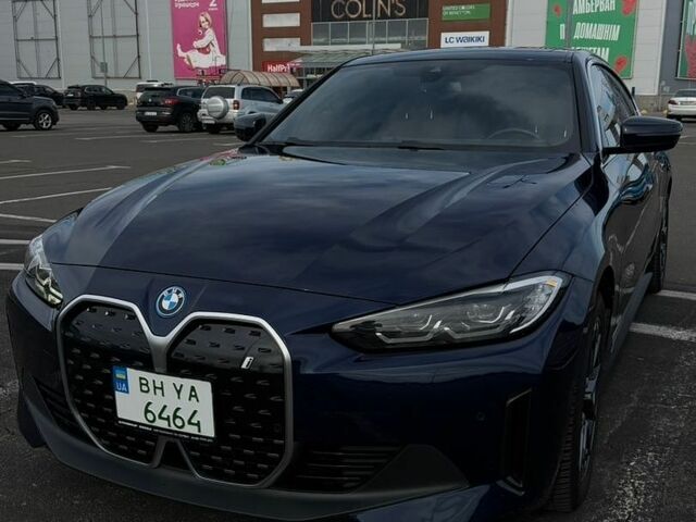Синій БМВ i4, об'ємом двигуна 0 л та пробігом 50 тис. км за 34000 $, фото 1 на Automoto.ua