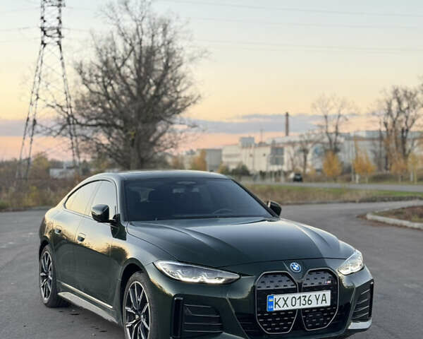 Зелений БМВ i4, об'ємом двигуна 0 л та пробігом 3 тис. км за 43000 $, фото 1 на Automoto.ua