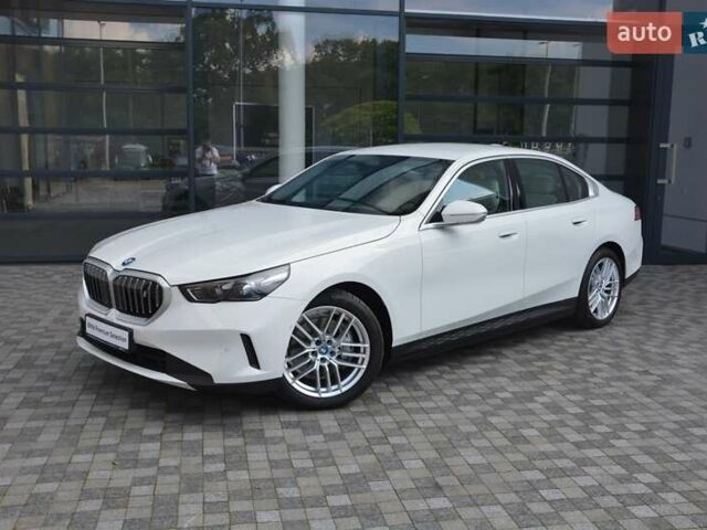 Білий БМВ i5, об'ємом двигуна 0 л та пробігом 6 тис. км за 59000 $, фото 1 на Automoto.ua