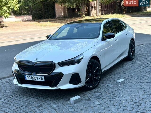 Белый БМВ i5, объемом двигателя 0 л и пробегом 29 тыс. км за 49999 $, фото 1 на Automoto.ua