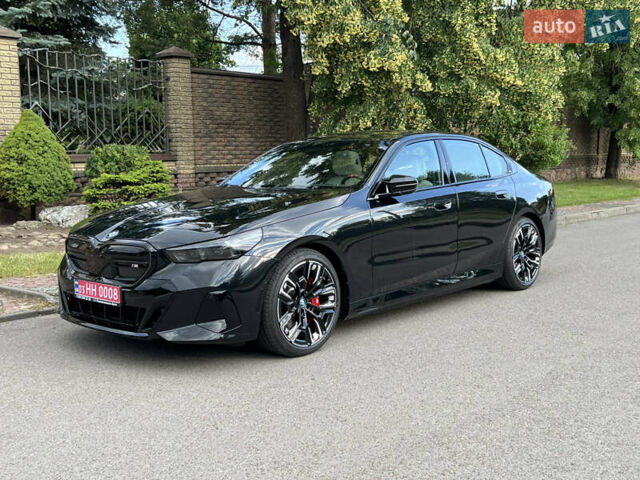 Черный БМВ i5, объемом двигателя 0 л и пробегом 1 тыс. км за 74000 $, фото 1 на Automoto.ua