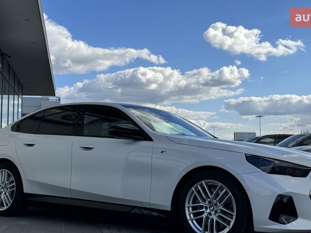 БМВ i5, об'ємом двигуна 0 л та пробігом 0 тис. км за 89249 $, фото 1 на Automoto.ua