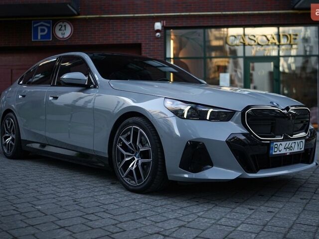 Сірий БМВ i5, об'ємом двигуна 0 л та пробігом 38 тис. км за 50900 $, фото 1 на Automoto.ua