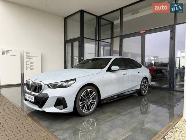 Сірий БМВ i5, об'ємом двигуна 0 л та пробігом 18 тис. км за 54900 $, фото 1 на Automoto.ua