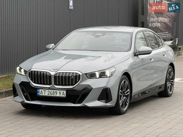Сірий БМВ i5, об'ємом двигуна 0 л та пробігом 18 тис. км за 59500 $, фото 1 на Automoto.ua