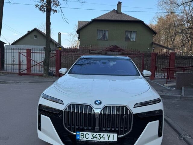 Белый БМВ i7, объемом двигателя 0 л и пробегом 19 тыс. км за 83900 $, фото 1 на Automoto.ua