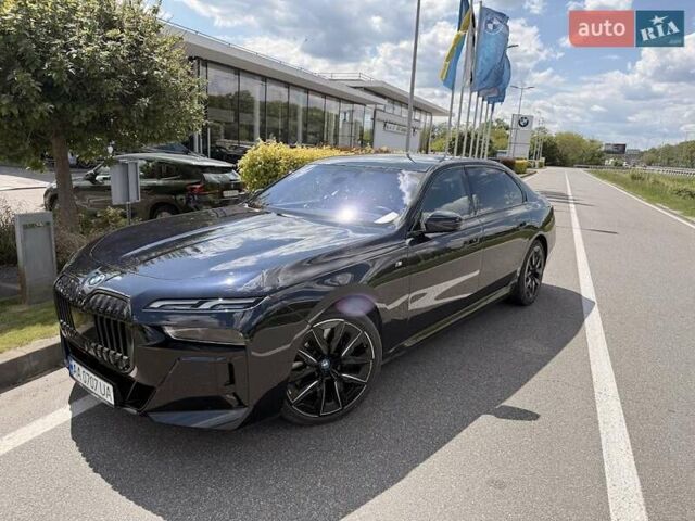 Черный БМВ i7, объемом двигателя 0 л и пробегом 50 тыс. км за 93000 $, фото 1 на Automoto.ua