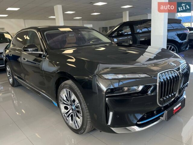 Черный БМВ i7, объемом двигателя 0 л и пробегом 29 тыс. км за 88500 $, фото 1 на Automoto.ua