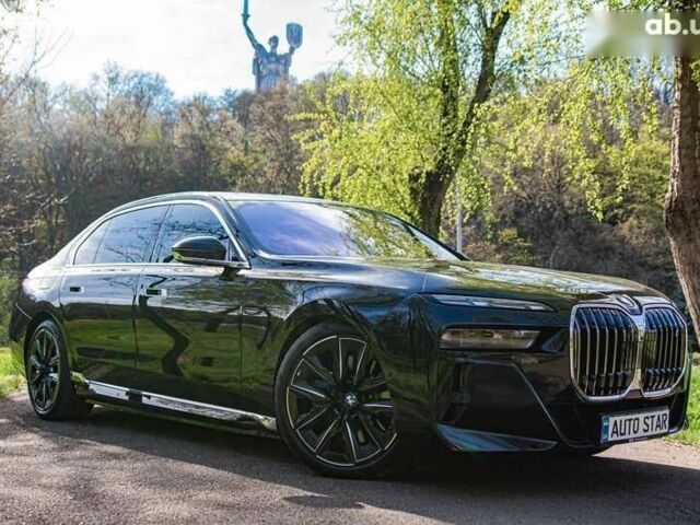 БМВ i7, объемом двигателя 0 л и пробегом 33 тыс. км за 119900 $, фото 1 на Automoto.ua