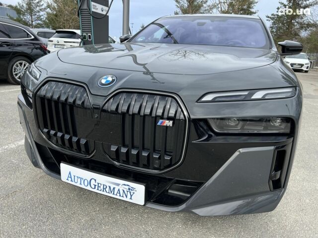 БМВ i7, объемом двигателя 0 л и пробегом 1 тыс. км за 182800 $, фото 1 на Automoto.ua