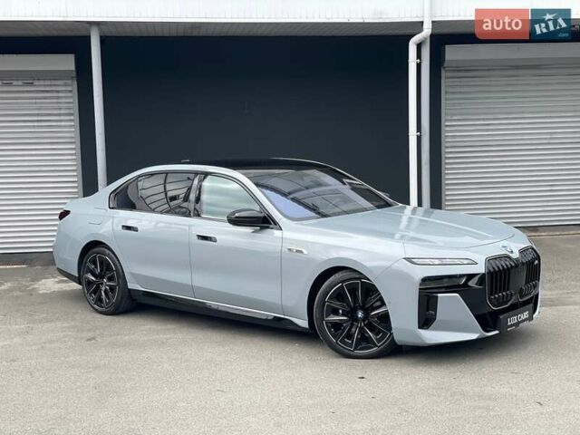 Сірий БМВ i7, об'ємом двигуна 0 л та пробігом 24 тис. км за 126900 $, фото 1 на Automoto.ua