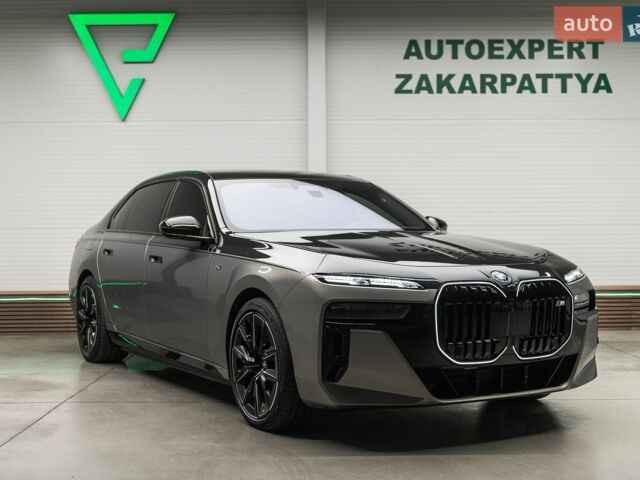 Сірий БМВ i7, об'ємом двигуна 0 л та пробігом 41 тис. км за 95500 $, фото 1 на Automoto.ua