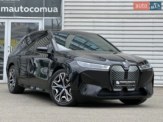 Чорний БМВ iX, об'ємом двигуна 0 л та пробігом 45 тис. км за 48900 $, фото 1 на Automoto.ua