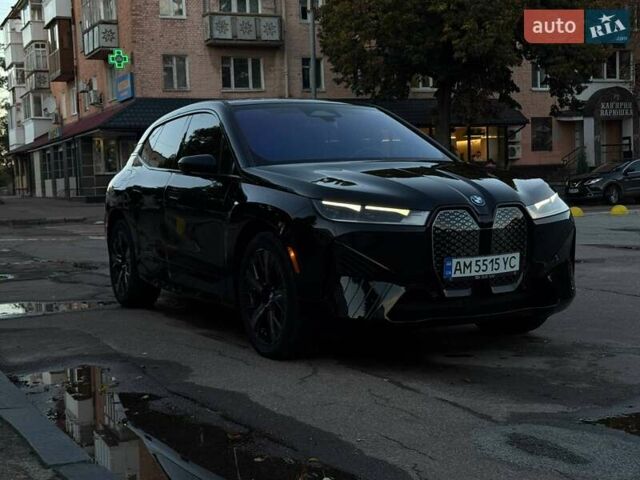 Черный БМВ iX, объемом двигателя 0 л и пробегом 5 тыс. км за 65000 $, фото 1 на Automoto.ua