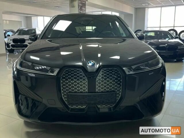 купить новое авто БМВ iX 2024 года от официального дилера VinAVto БМВ фото