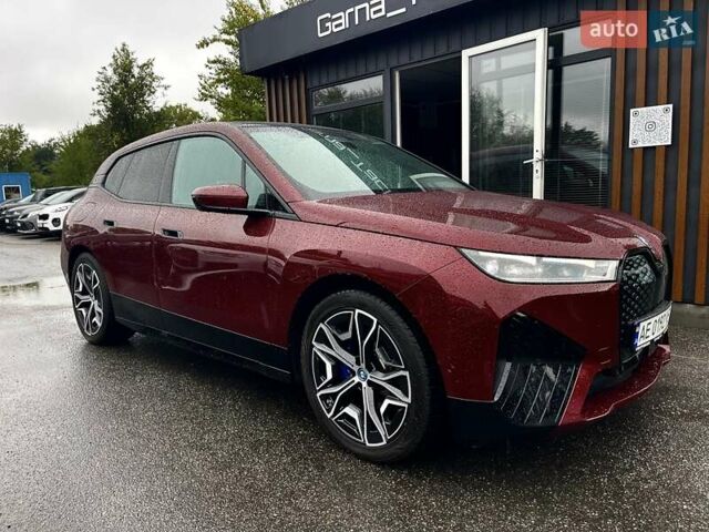 Червоний БМВ iX, об'ємом двигуна 0 л та пробігом 35 тис. км за 46000 $, фото 1 на Automoto.ua