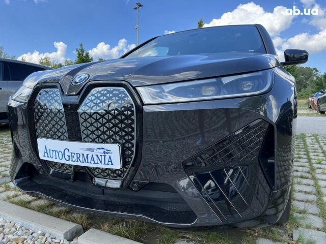БМВ iX, объемом двигателя 0 л и пробегом 0 тыс. км за 127069 $, фото 1 на Automoto.ua