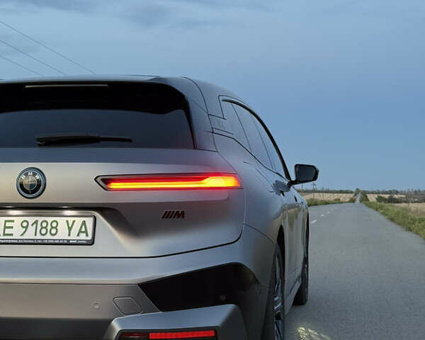БМВ iX, объемом двигателя 0 л и пробегом 45 тыс. км за 81400 $, фото 1 на Automoto.ua