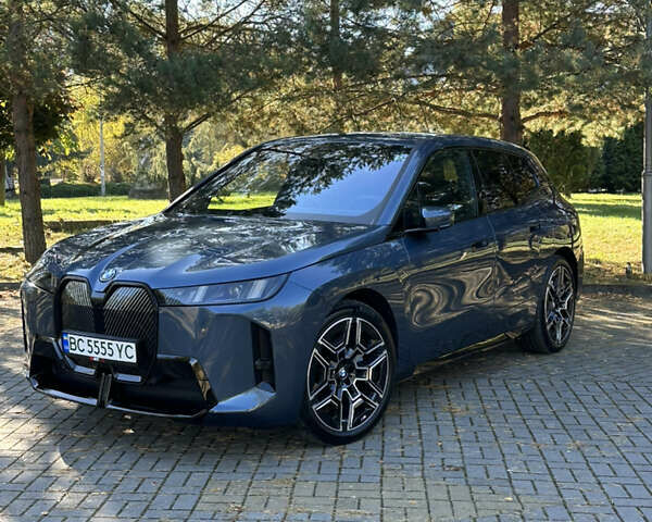 БМВ iX, объемом двигателя 0 л и пробегом 8 тыс. км за 89500 $, фото 1 на Automoto.ua