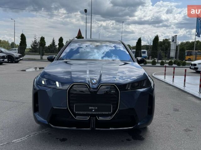 БМВ iX, объемом двигателя 0 л и пробегом 0 тыс. км за 129604 $, фото 1 на Automoto.ua