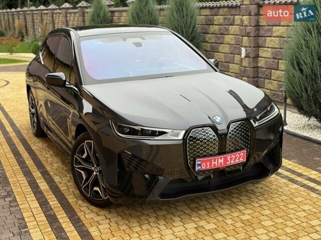 Сірий БМВ iX, об'ємом двигуна 0 л та пробігом 140 тис. км за 52500 $, фото 1 на Automoto.ua