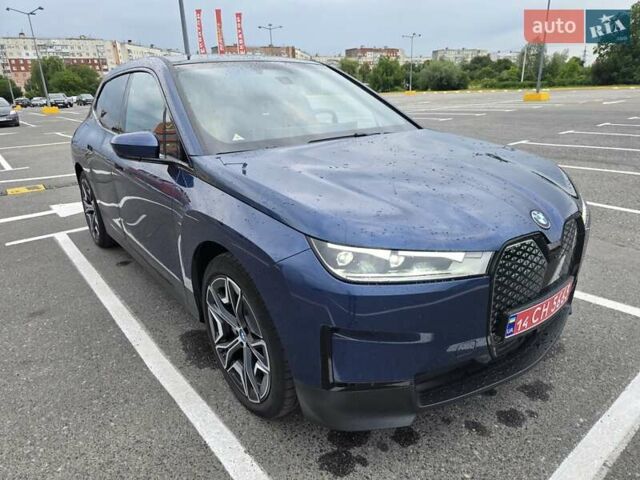 Синий БМВ iX, объемом двигателя 0 л и пробегом 186 тыс. км за 48500 $, фото 1 на Automoto.ua