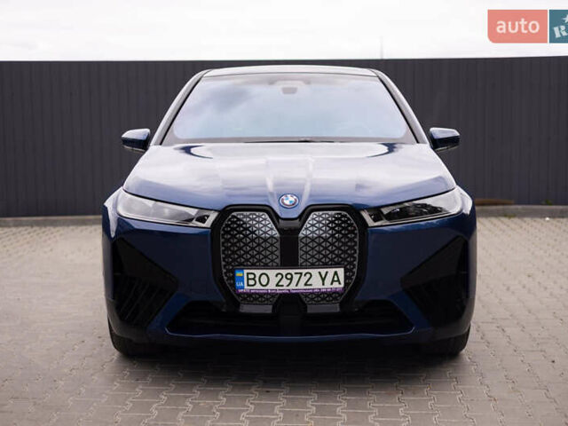 Синий БМВ iX, объемом двигателя 0 л и пробегом 9 тыс. км за 64000 $, фото 1 на Automoto.ua