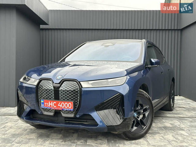 Синій БМВ iX, об'ємом двигуна 0 л та пробігом 18 тис. км за 52500 $, фото 1 на Automoto.ua