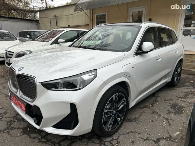 БМВ iX1, об'ємом двигуна 0 л та пробігом 1 тис. км за 33999 $, фото 1 на Automoto.ua