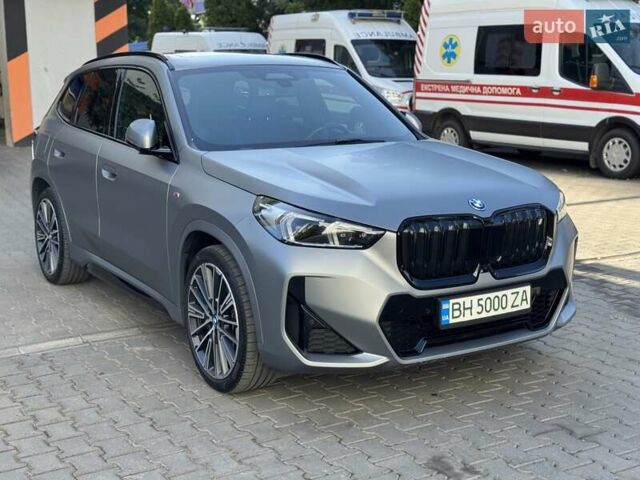Сірий БМВ iX1, об'ємом двигуна 0 л та пробігом 26 тис. км за 45000 $, фото 1 на Automoto.ua