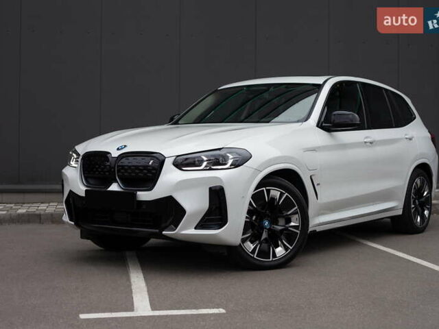 Білий БМВ iX3, об'ємом двигуна 0 л та пробігом 4 тис. км за 39700 $, фото 1 на Automoto.ua