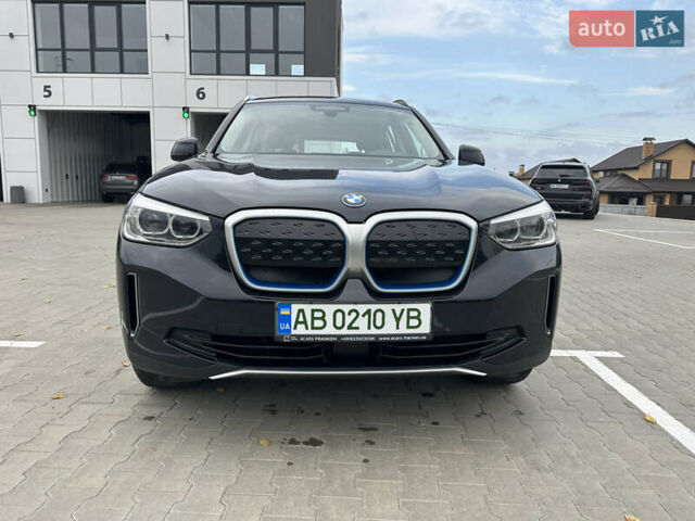 Черный БМВ iX3, объемом двигателя 0 л и пробегом 154 тыс. км за 29900 $, фото 1 на Automoto.ua