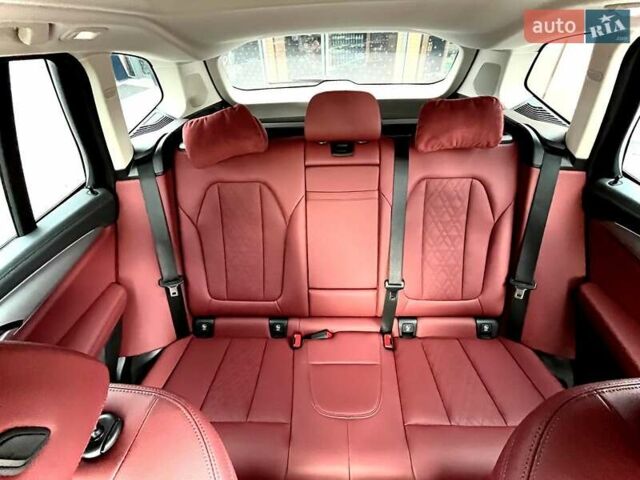 Черный БМВ iX3, объемом двигателя 0 л и пробегом 800 тыс. км за 42000 $, фото 1 на Automoto.ua