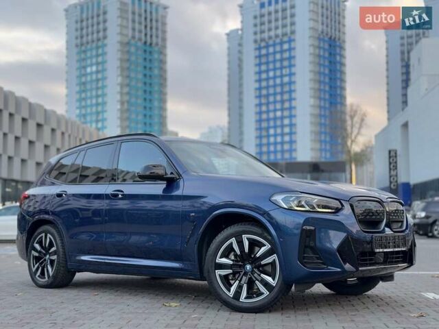 Синий БМВ iX3, объемом двигателя 0 л и пробегом 40 тыс. км за 35900 $, фото 1 на Automoto.ua