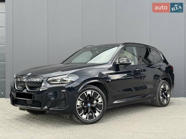 Синий БМВ iX3, объемом двигателя 0 л и пробегом 32 тыс. км за 38900 $, фото 1 на Automoto.ua
