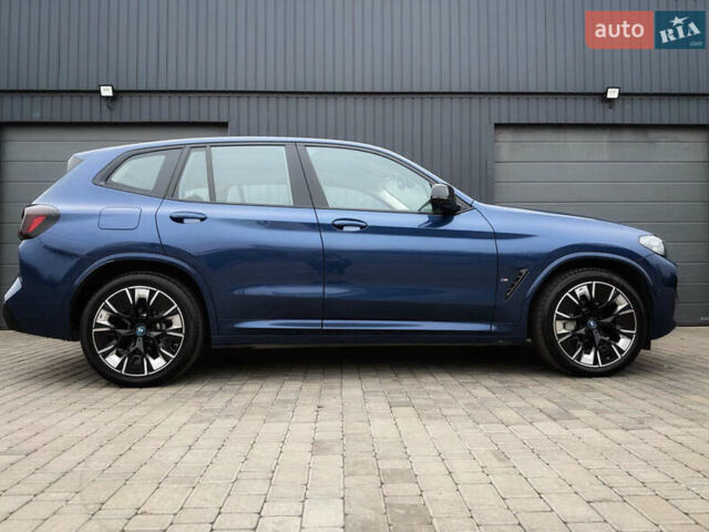 Синій БМВ iX3, об'ємом двигуна 0 л та пробігом 17 тис. км за 38500 $, фото 1 на Automoto.ua