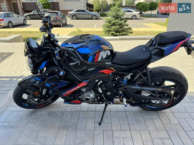 Черный БМВ M 1000R, объемом двигателя 1 л и пробегом 9 тыс. км за 30000 $, фото 1 на Automoto.ua