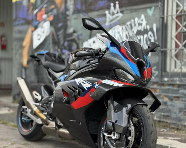 БМВ M 1000RR, объемом двигателя 0 л и пробегом 7 тыс. км за 41000 $, фото 1 на Automoto.ua