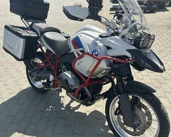 Білий БМВ R 1200GS, об'ємом двигуна 0 л та пробігом 10 тис. км за 10800 $, фото 1 на Automoto.ua